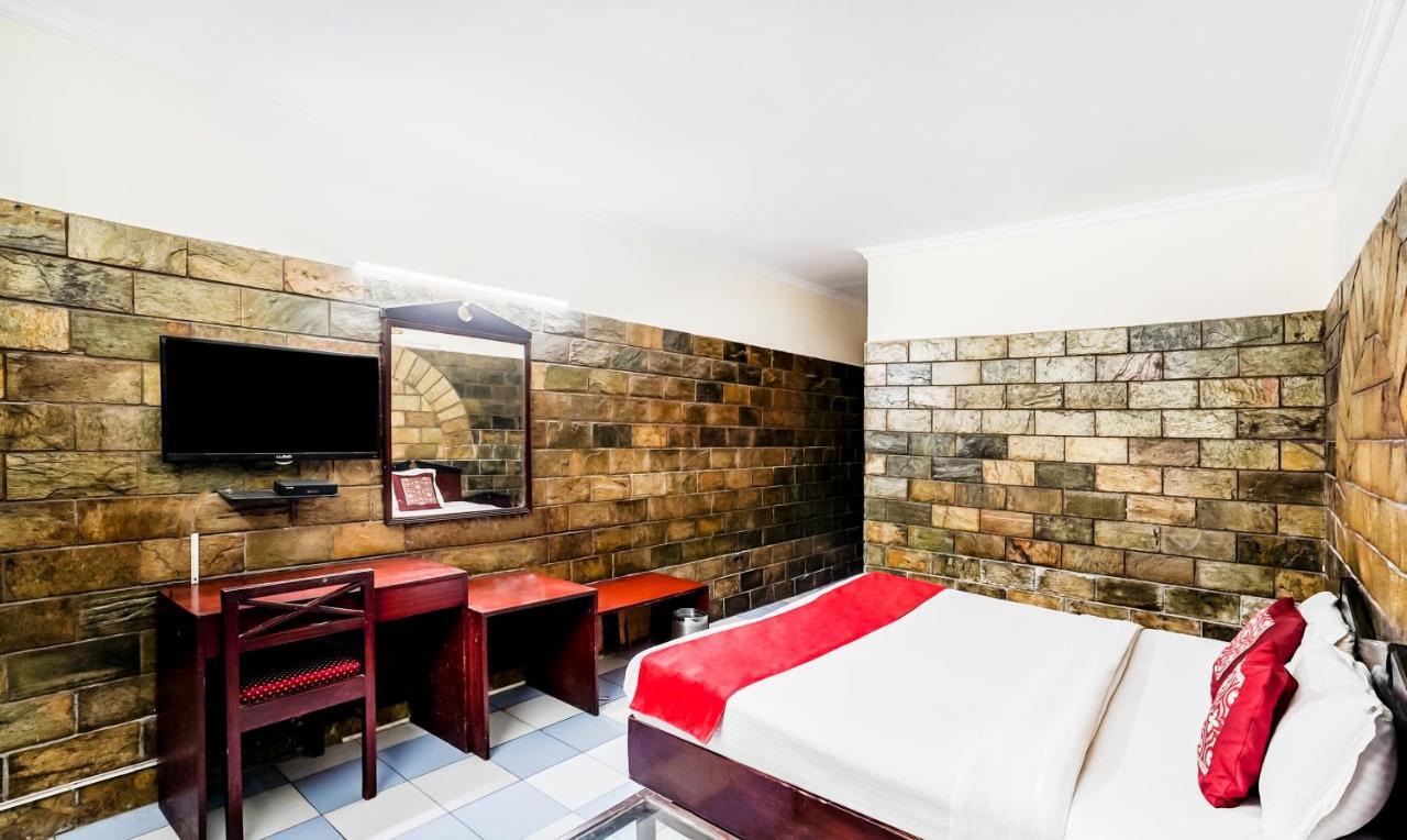 Hotel Oscar Regency Панчкула Екстер'єр фото